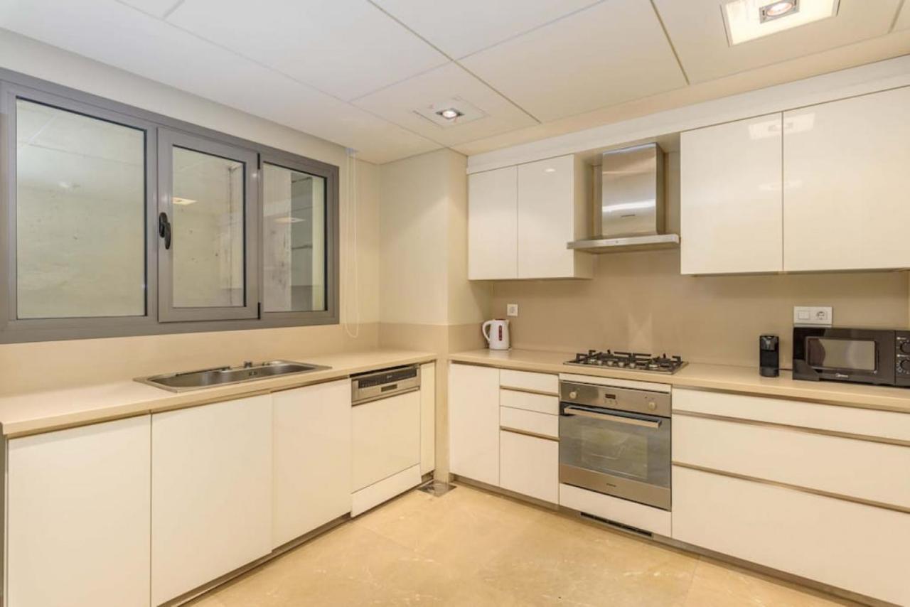 Apartment Violin 1 Bedroom In Solidere